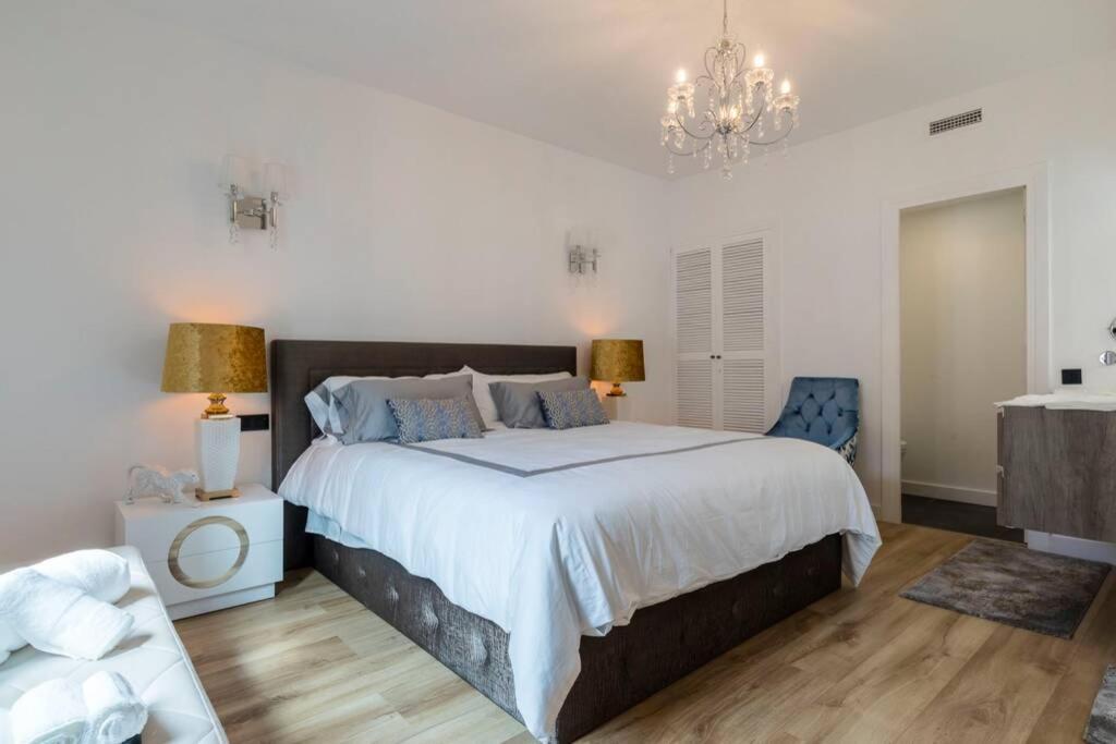 Puerto Banus Second Line, Luxury Apartement Marbella Exteriör bild