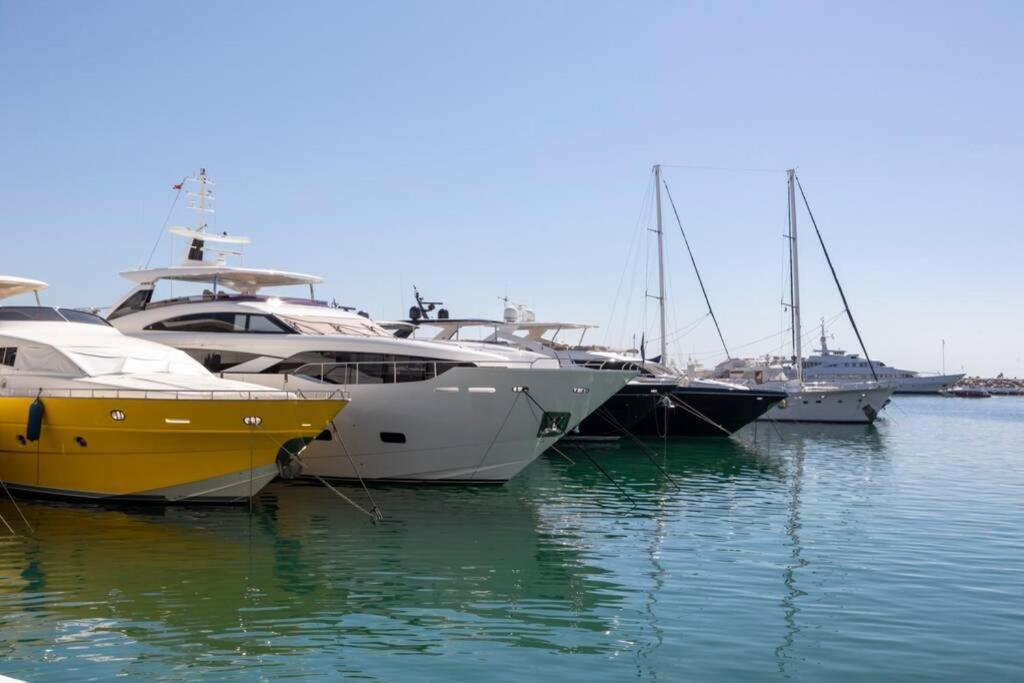 Puerto Banus Second Line, Luxury Apartement Marbella Exteriör bild